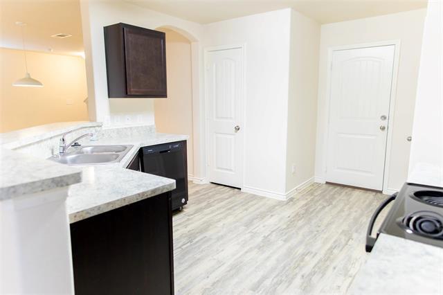 Building Photo - 4205 Summersweet Ln