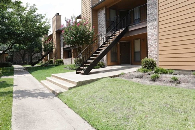 Building Photo - Woodlyn