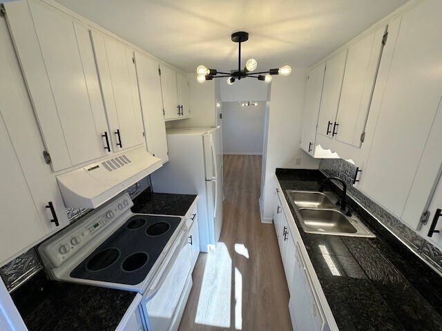 Photo - 1549 Willow Bend Way