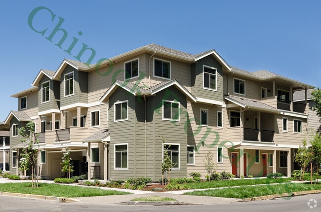 Building Photo - Close to campus on 14th & Patterson Unit 585 E 14th Ave #4 Rental