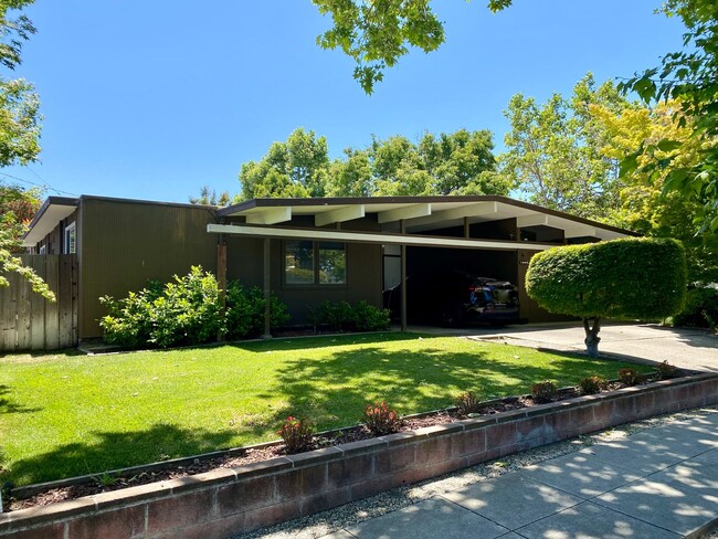 Willow Glen Eichler - Willow Glen Eichler House