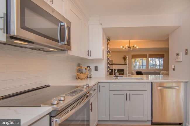 Photo - 2858 New Providence Ct