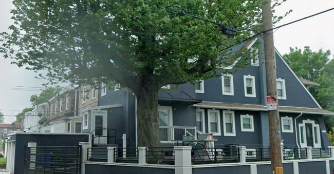 Photo - 5115 E Roosevelt Blvd Unit B