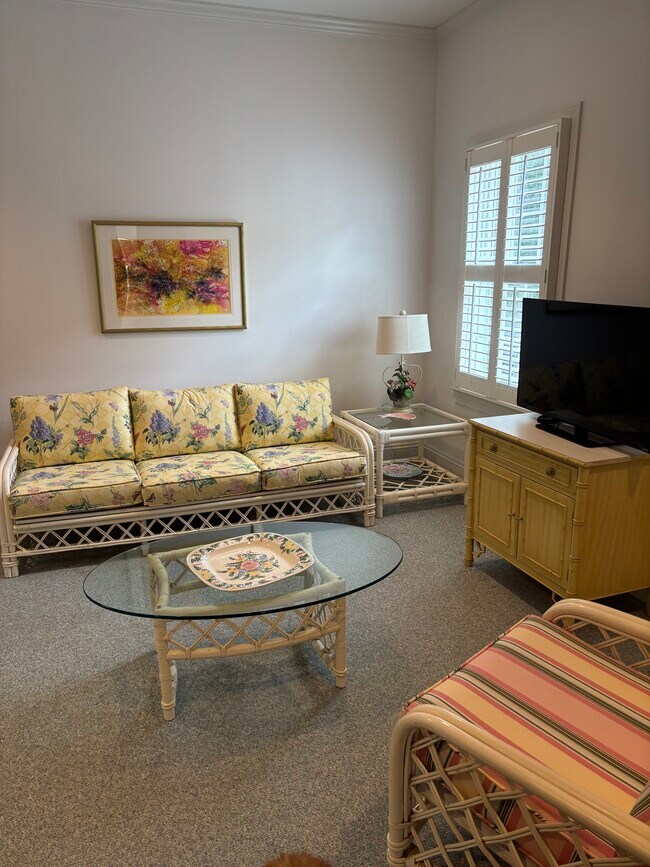 Photo - 108 Cart Dr Unit cart