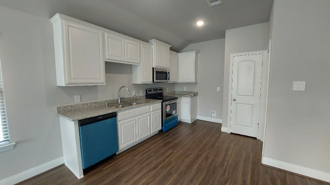 Photo - 1425 Waverley Dr