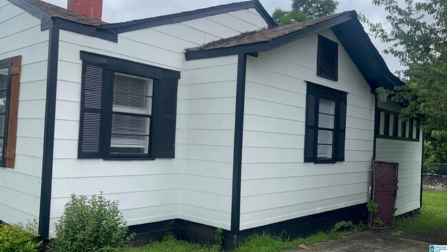 Photo - 2026 Princeton Ave SW