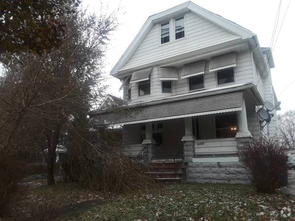 Building Photo - 4305 E 71st St Rental