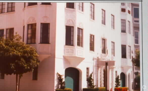 Photo - 3750 Scott St