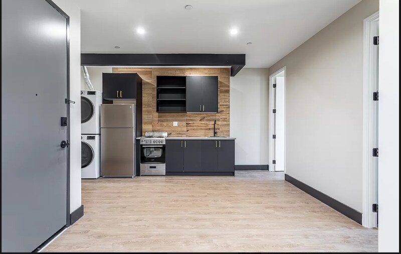 Photo - 1667 Brooklyn Ave Unit 2B