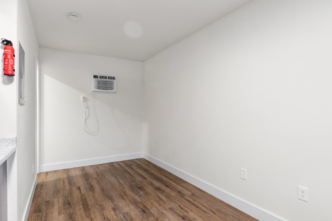 Photo - 901 N Gaskill St