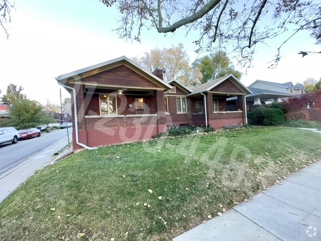 Building Photo - 1085 Windsor St Rental