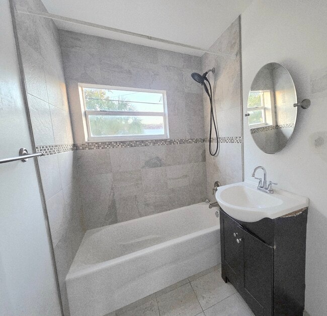Bathroom - 250 NE 51st St