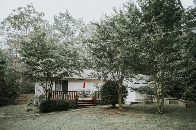 Photo - 165 Memorial Park Dr