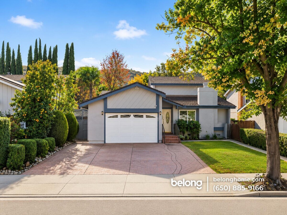 Photo - 394 Curie Dr