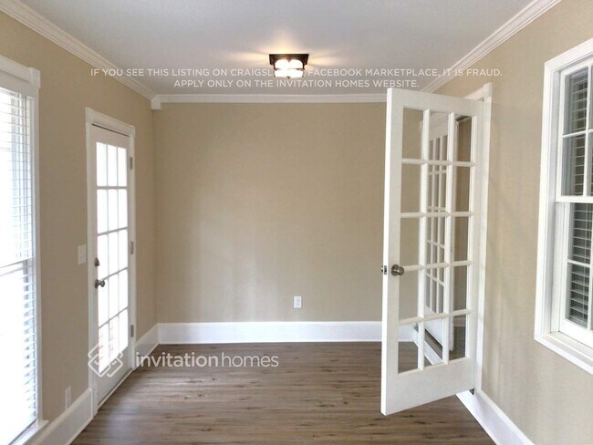 Photo - 492 Summit Ridge Dr