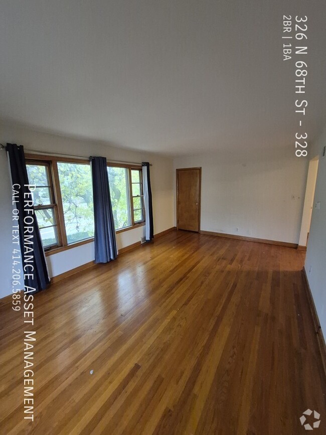 Building Photo - Charming 2BED/1BATH Wauwatosa Upper Unit 328 Rental