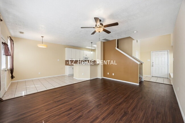 Photo - 2939 Hackamore Hollow Ln