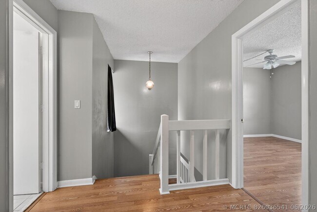 707 Stonewood Ct Unit 19c