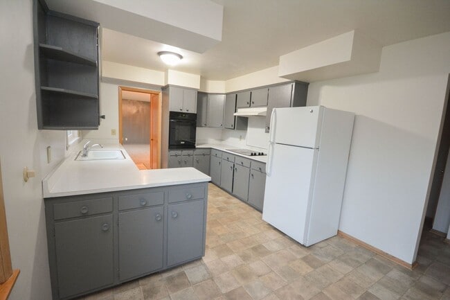 Photo - 619 2nd St NW Unit # 2