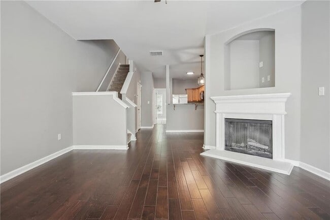 Photo - 2360 Johnson Rd NE