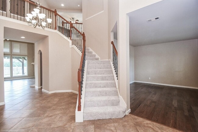 Photo - 5207 Belvedere Dr