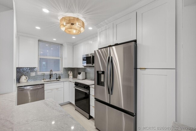 100 Paradise Harbour Blvd Unit 307