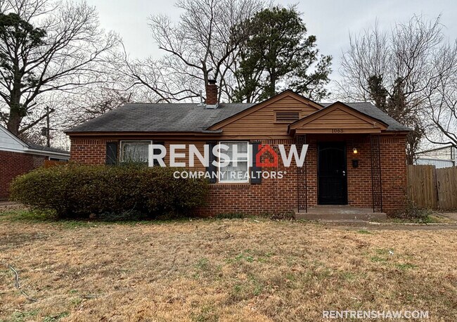 Building Photo - 1065 Larry Ln