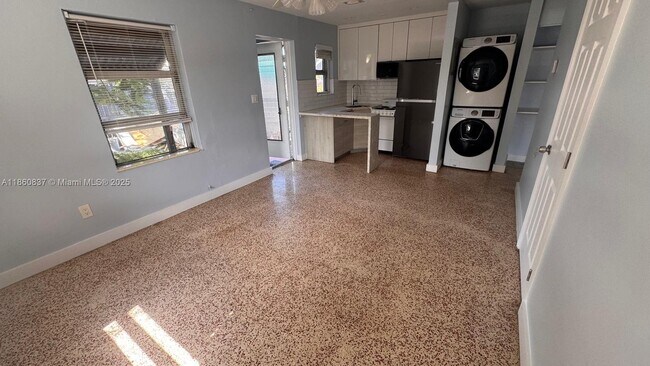 Photo - 1116 NE 16th Terrace Unidad 1