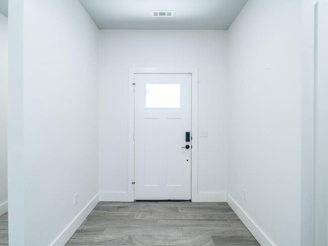 Photo - 3602 SW Brittany Rd