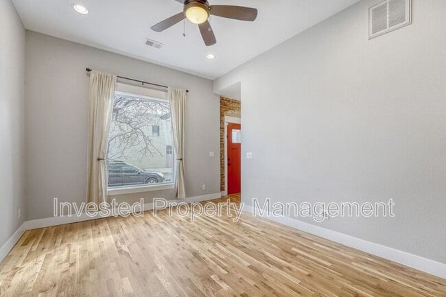 Photo - 1315 E 37th Ave