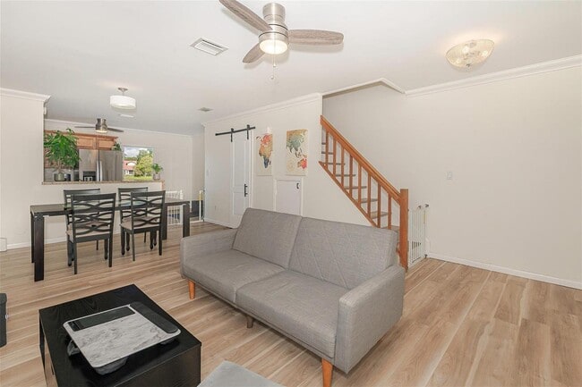Photo - 2849 Belmont Ln