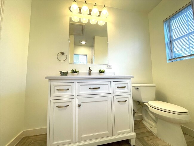 Photo - 4334 Jefferson St Unit 1/2