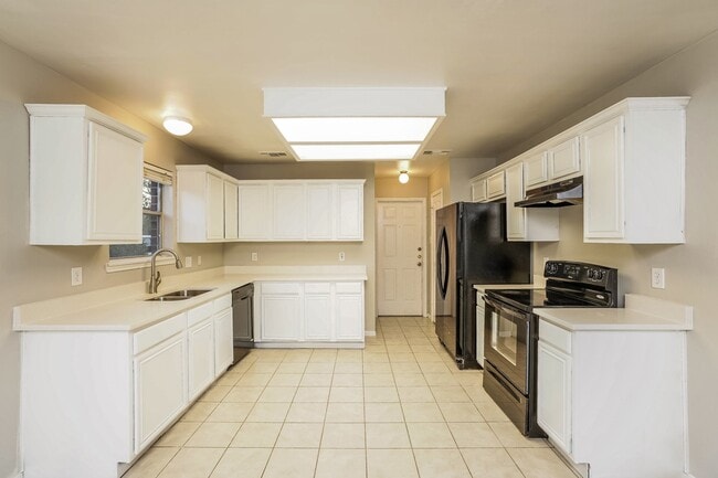Photo - 2803 Green Hollow Ct