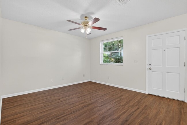 Photo - Adorable Single Family Home