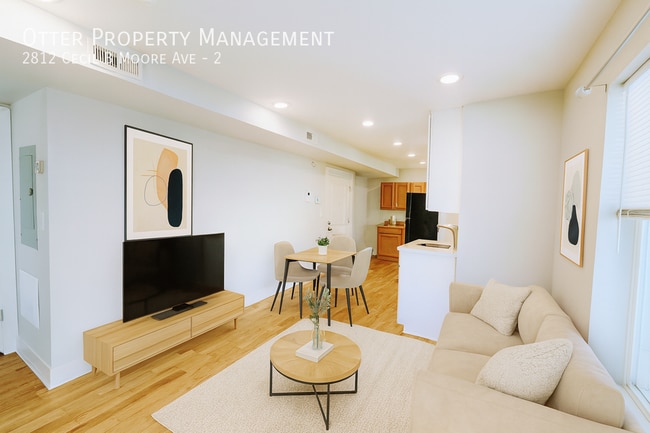 Building Photo - 2812 Cecil B. Moore Ave Unit 2