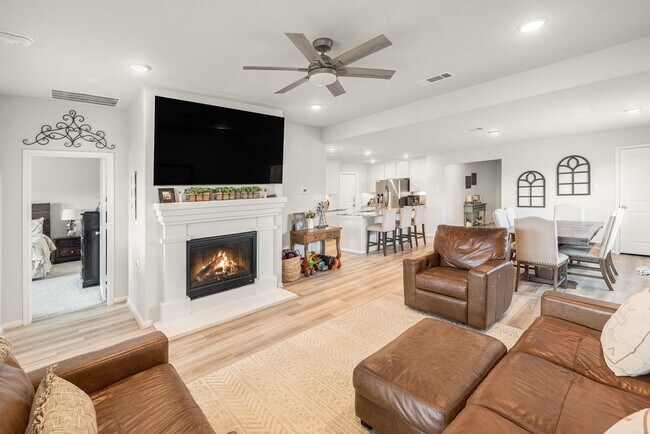 Photo - 2513 Malibu Gln Dr