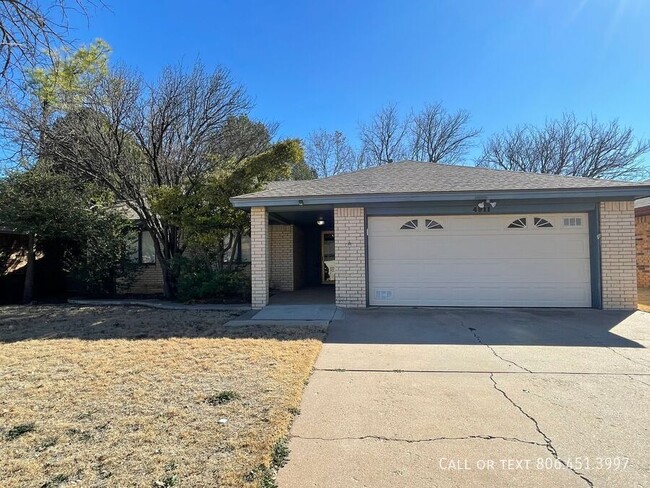 Charming 3 bed, 2 bath close to S Loop and... - Charming 3 bed, 2 bath close to S Loop and... House