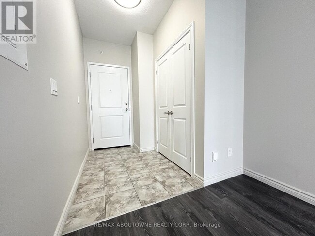 Photo - 7 Rittenhouse Rd