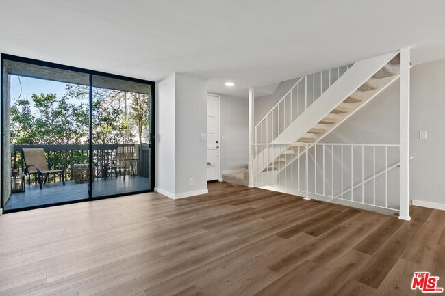 29239 Heathercliff Rd Unit 12