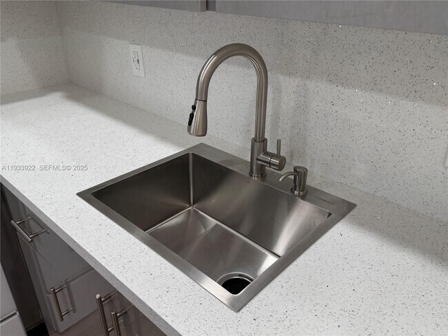 Photo - 13250 SW 4th Ct Unit 413G