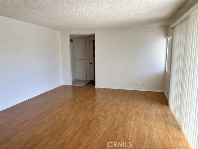 Photo - 1304 W 9th St Unit 2