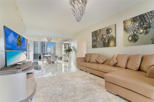 Building Photo - 15811 Collins Ave Unit 704 Rental