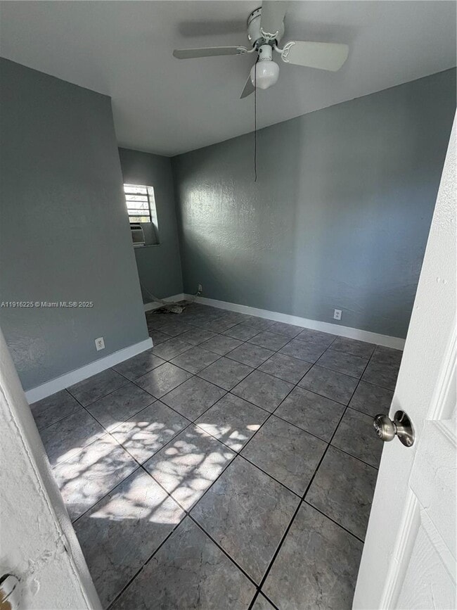 Photo - 626 NW 10th Terrace Unit 3