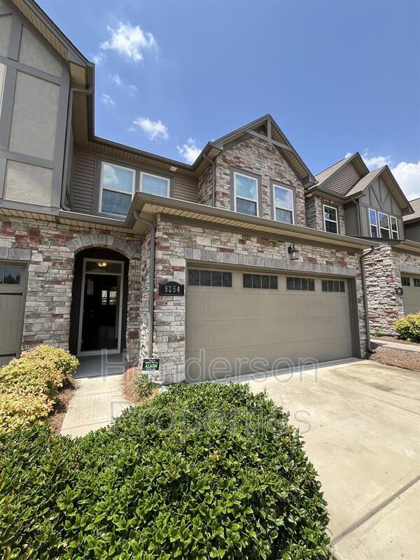 Building Photo - 9254 Glenburn Ln