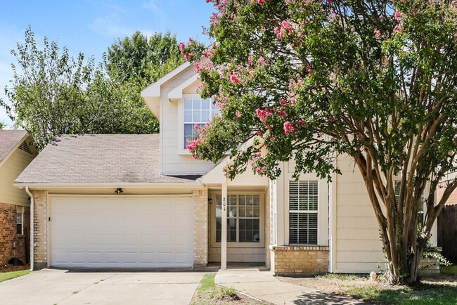 Building Photo - 804 Lovingham Dr