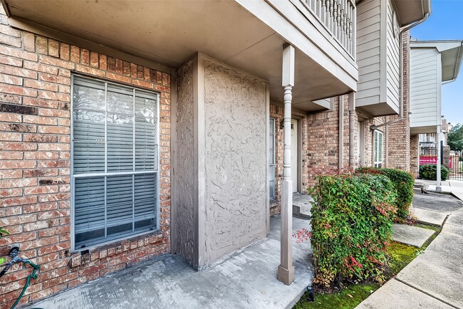 Photo - 10615 Briar Forest Dr Unit 802
