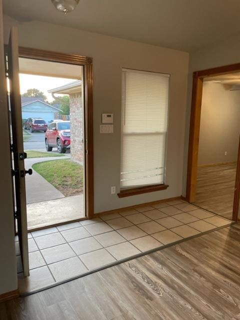 Photo - 216 SE Heather Ln