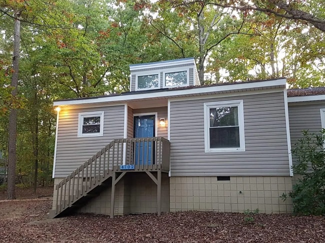 Photo - 4702 Cornwall Pl