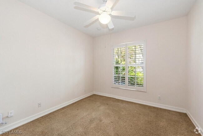 Building Photo - 2024 SE 28th Terrace Rental