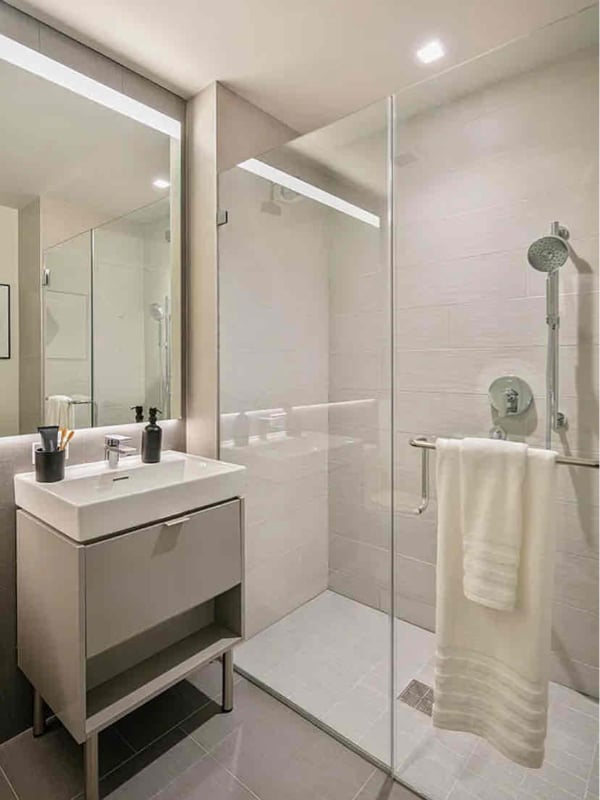 Photo - 92-29 Guy R Brewer Blvd